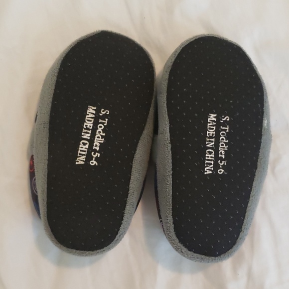 Slippers - Picture 2 of 2